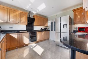 Photo 14- click for photo gallery